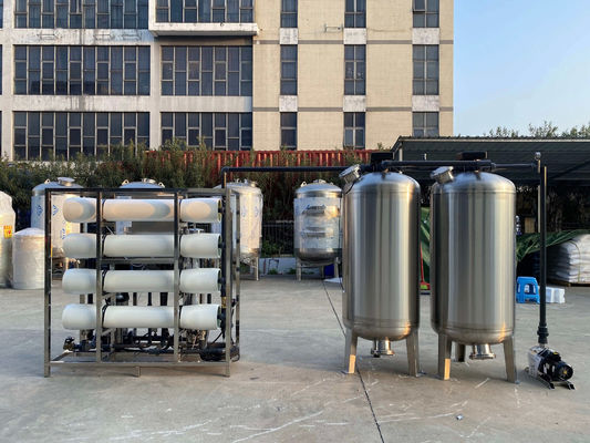 5TPH 7.4kW-380-415V 2xSS304 δεξαμενές Βραχτόνερο Αντίστροφη οσμωτική μονάδα ύδρευσης