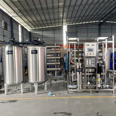 6TPH 7.9kW-380-415V 2xSS304 δεξαμενές Βραχτόνερο Αντίστροφη οσμωτική μονάδα ύδρευσης