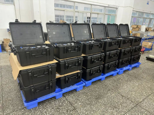 120L/H RO Ηλιακή αφαλάτωση πόσιμου νερού Κινητό σύστημα καθαρισμού νερού