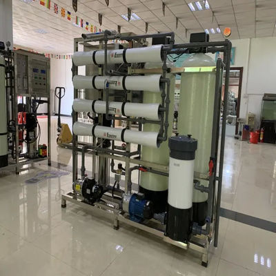 1TPH 2xFRP δεξαμενές Υδραυλικό σταθμό αντίστροφης όσμωσης για πόσιμο / γεωργικό / άρδευση