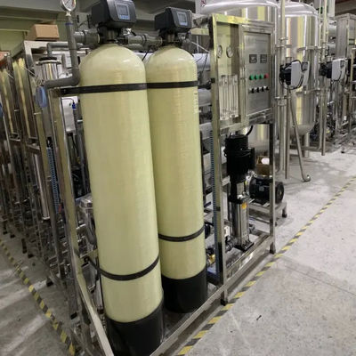 1TPH 2xFRP δεξαμενές Υδραυλικό σταθμό αντίστροφης όσμωσης για πόσιμο / γεωργικό / άρδευση