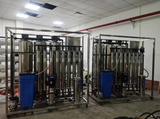 2TPH Δυνατότητα από ανοξείδωτο χάλυβα 304 δεξαμενή αλμυρόνερο σύστημα αντίστροφης όσμωσης γρήγορος χρόνος παράδοσης