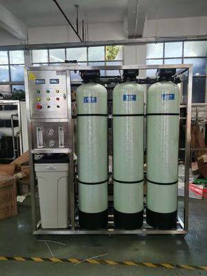 PRO-FD8080/20 3TPH Σημείο αντίστροφης όσμωσης αλμυρού νερού SS304 Skid 19kW-380-415V 3,0kW Γρήγορος χρόνος προόδου