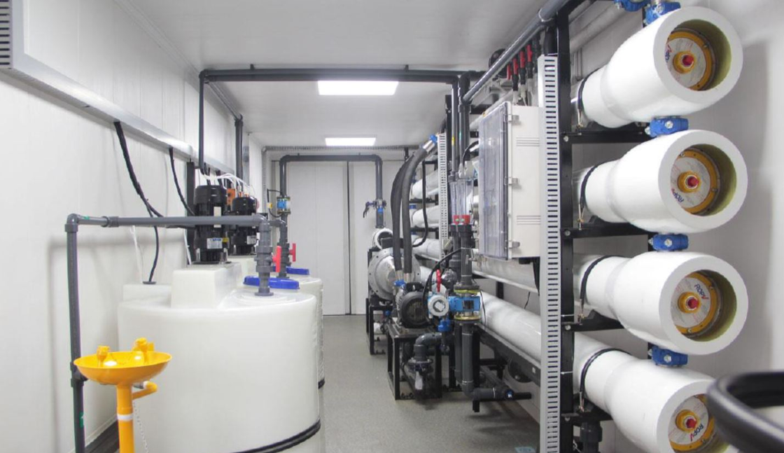 Portable Containerized BWRO System with High Efficiency Desalination and Corrosion Resistant Design